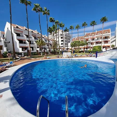 Mit Gemeinschaftspool Apartman *
